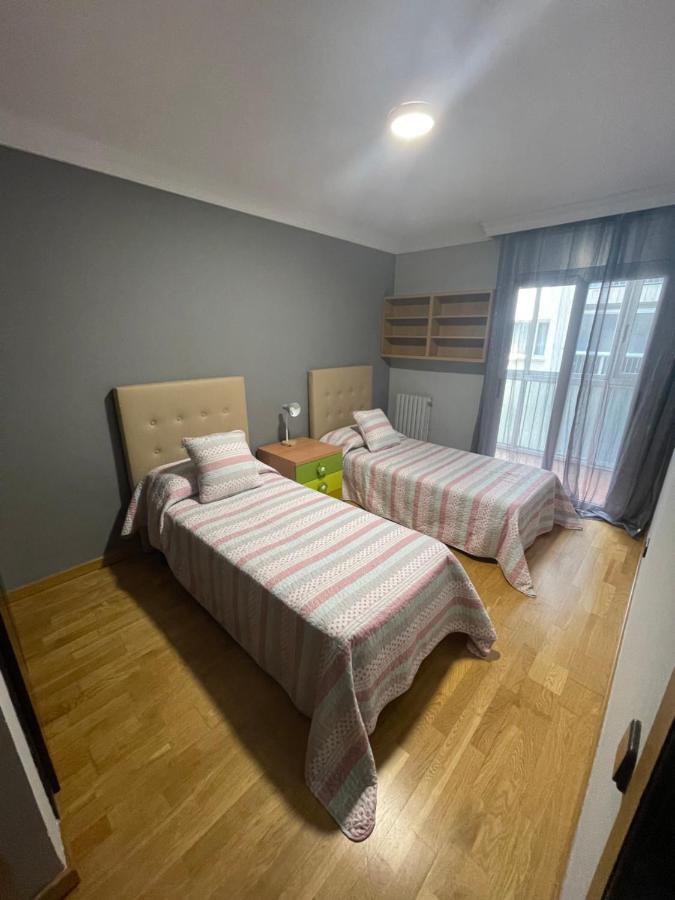 Апартаменти 1Ra Linea Platja De Sant Feliu Сан-Фаліу-да-Ґішулс Екстер'єр фото