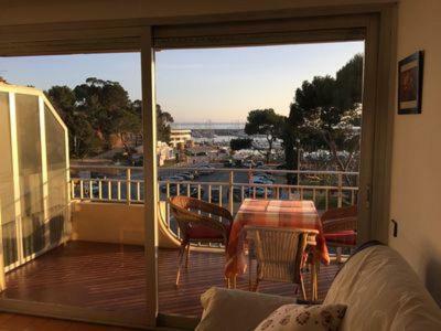 Апартаменти 1Ra Linea Platja De Sant Feliu Сан-Фаліу-да-Ґішулс Екстер'єр фото